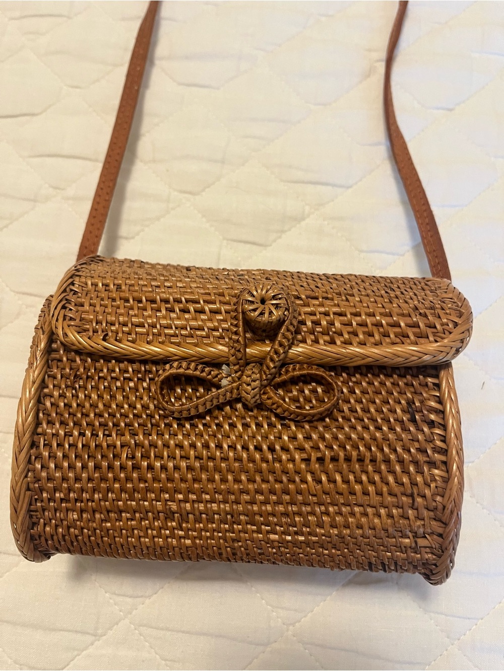 Bembien Woven Straw Crossbody Bag - Tan